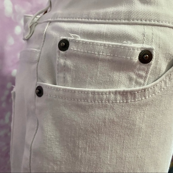 Lauren jeans Ralph Lauren white modern curvy fit jeans. - Picture 6 of 15